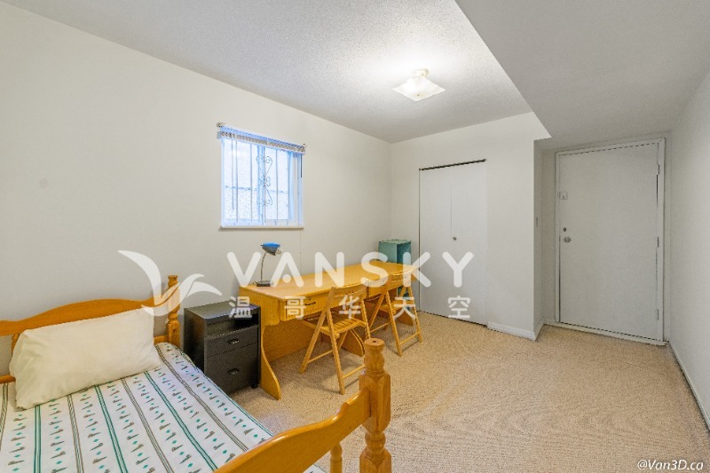 250712212454_room 3.jpg